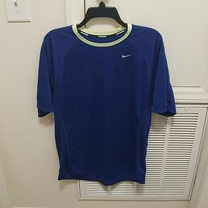 EUC Nike dri fit running tee